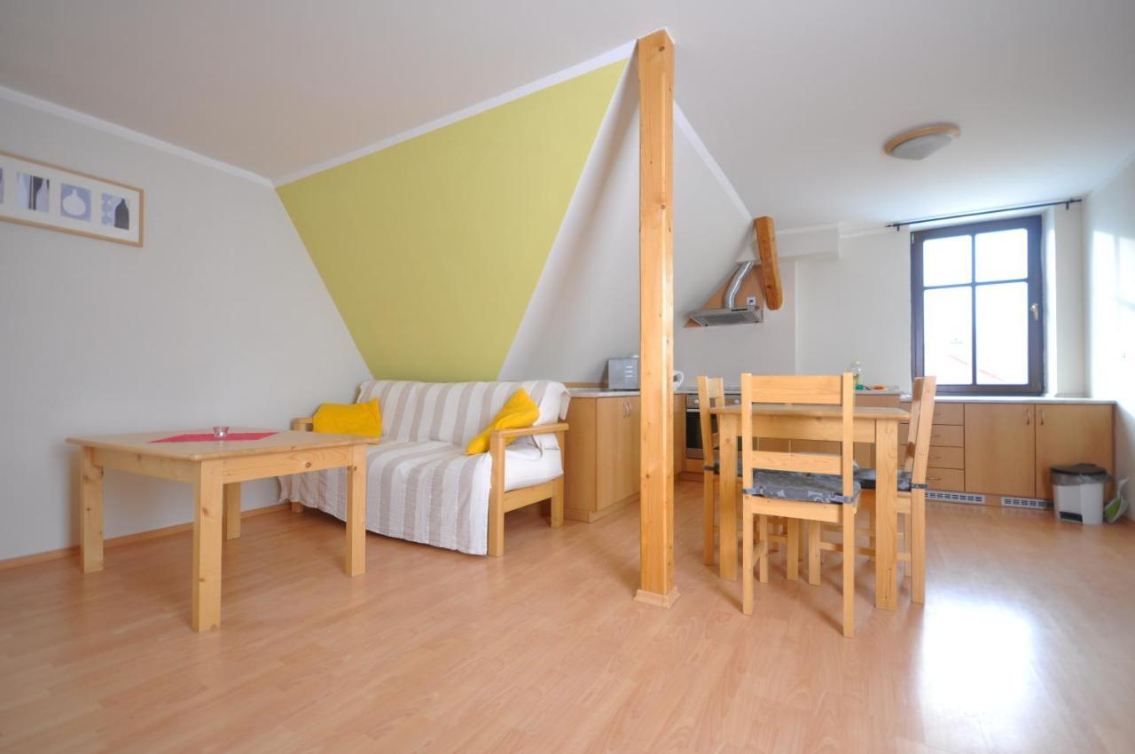 Apartmanove Ubytovani V Koutech Loučná nad Desnou エクステリア 写真
